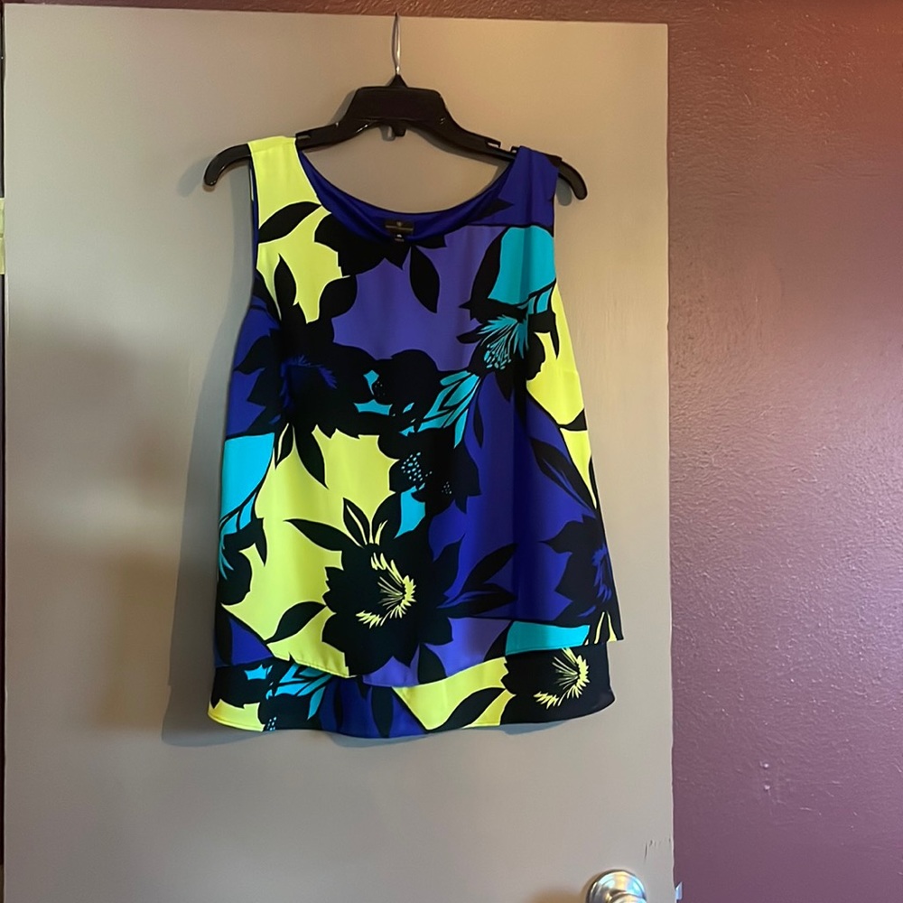 Worthington dressy tank